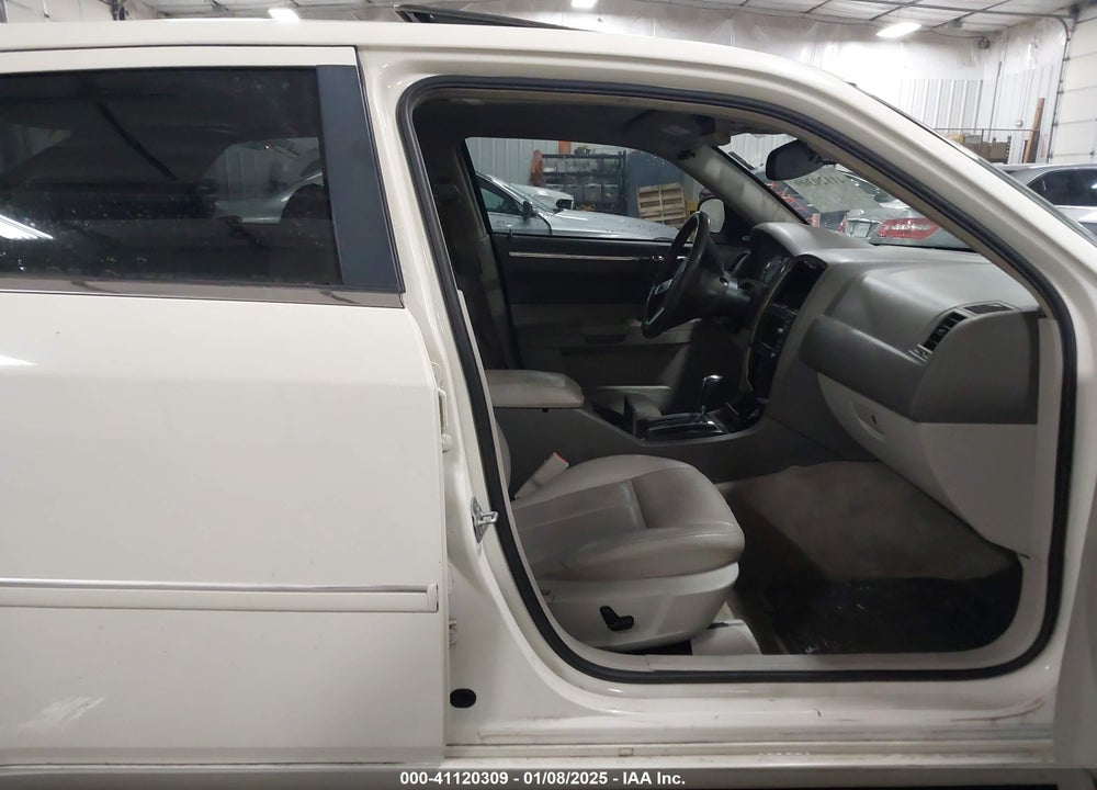 2007 CHRYSLER 300 VIN: 2C3KA53GX7H885135