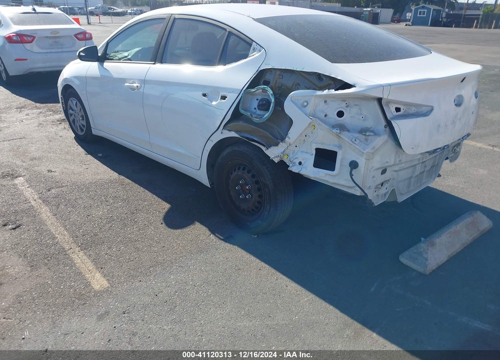 2019 HYUNDAI ELANTRA SE VIN: 5NPD74LF0KH445686