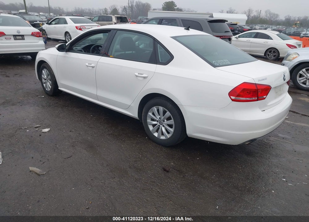 2012 VOLKSWAGEN PASSAT 2.5L S VIN: 1VWAP7A33CC073901