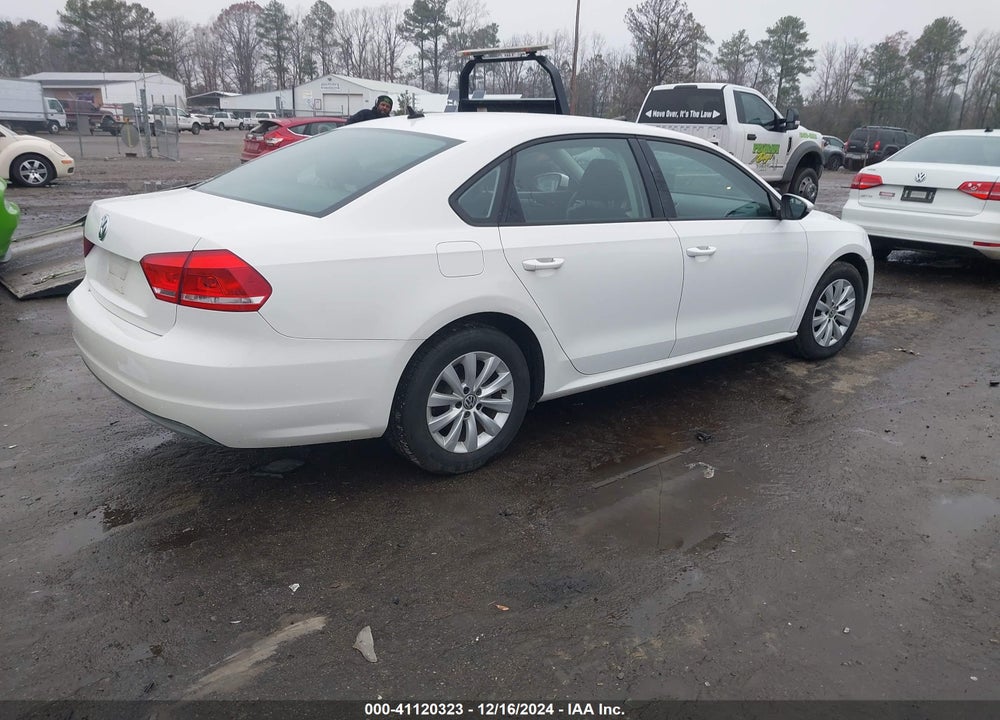 2012 VOLKSWAGEN PASSAT 2.5L S VIN: 1VWAP7A33CC073901