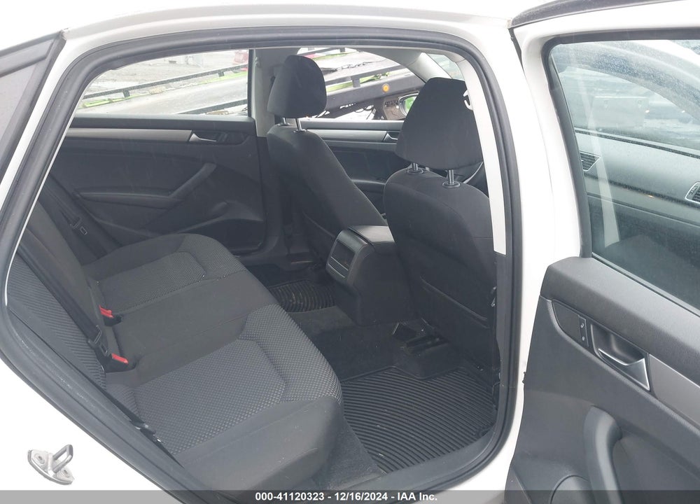 2012 VOLKSWAGEN PASSAT 2.5L S VIN: 1VWAP7A33CC073901