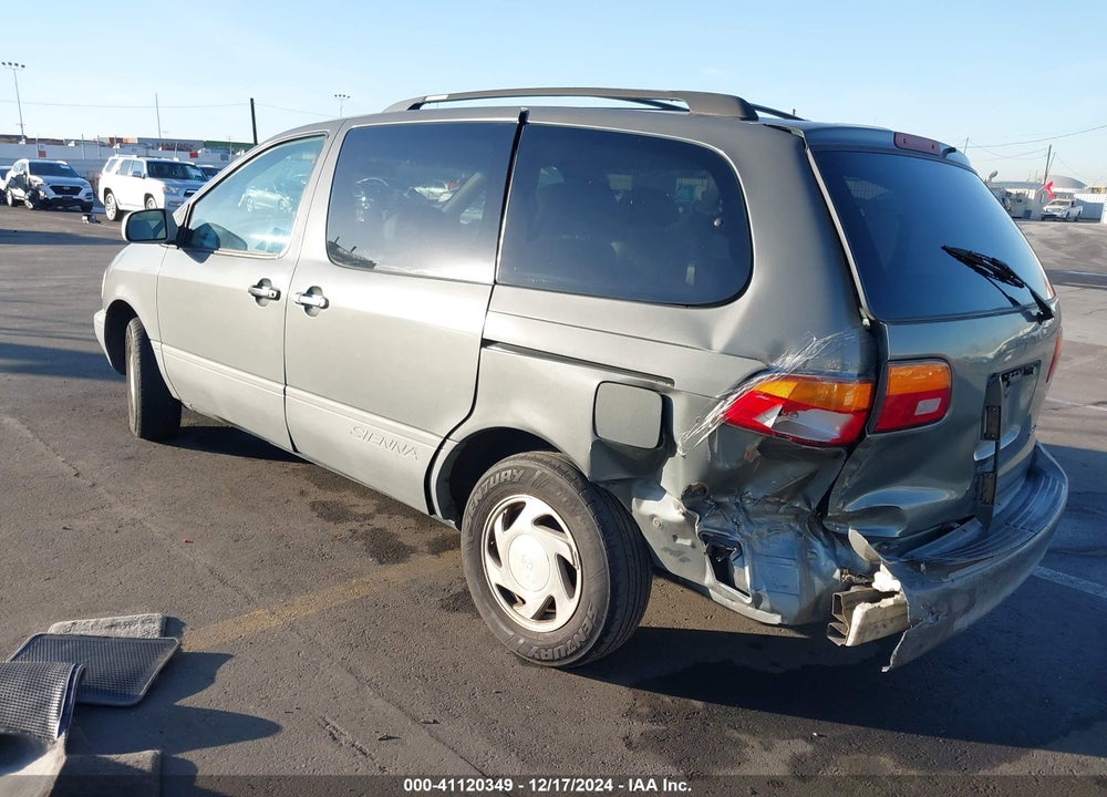 2000 TOYOTA SIENNA LE VIN: 4T3ZF13C9YU277318