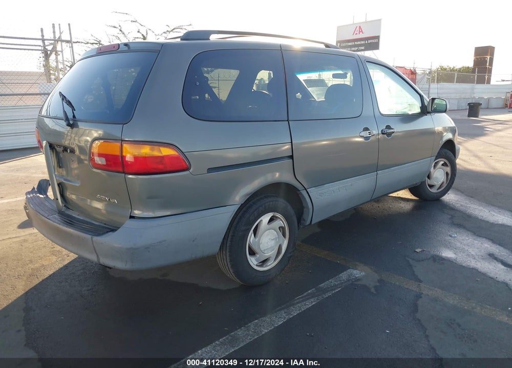 2000 TOYOTA SIENNA LE VIN: 4T3ZF13C9YU277318