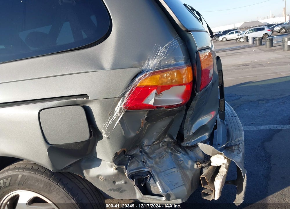2000 TOYOTA SIENNA LE VIN: 4T3ZF13C9YU277318