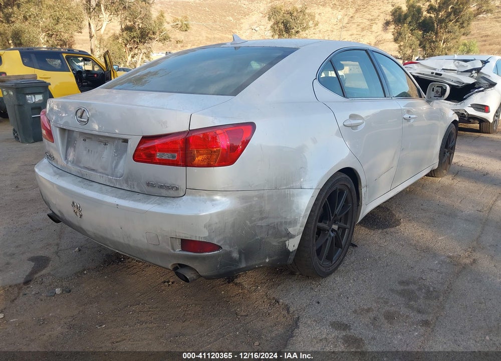 2008 LEXUS IS 250 VIN: JTHBK262385069852