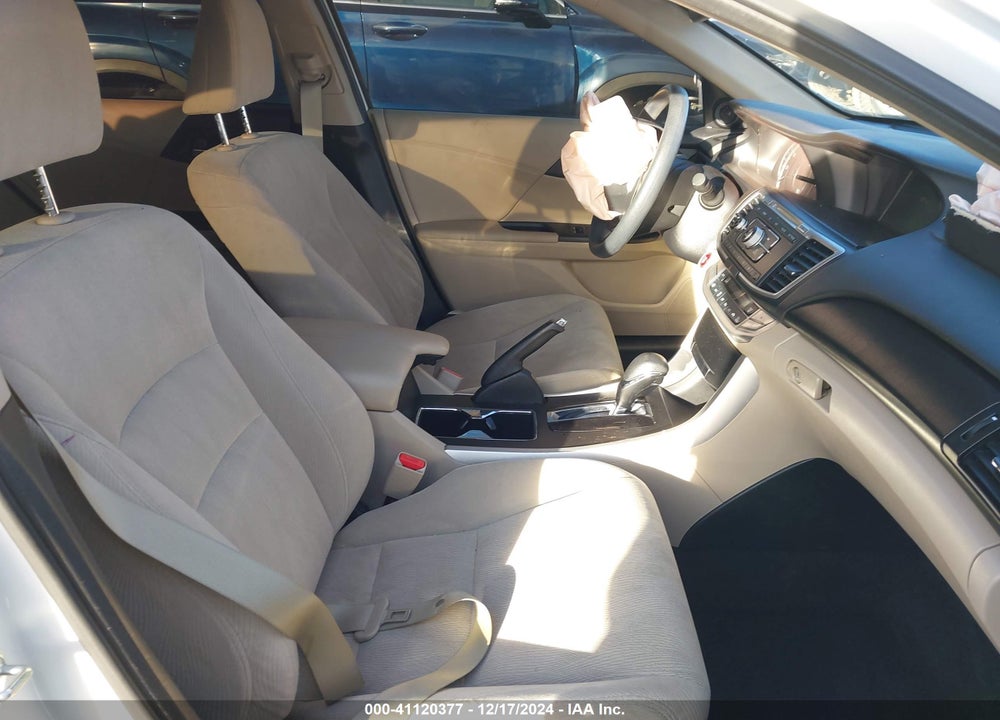 2015 HONDA ACCORD EX VIN: 1HGCR2F71FA268496