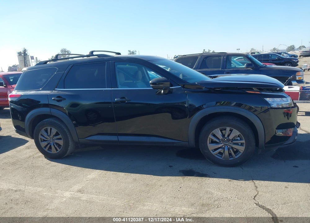 2022 NISSAN PATHFINDER SV 2WD VIN: 5N1DR3BA5NC248535