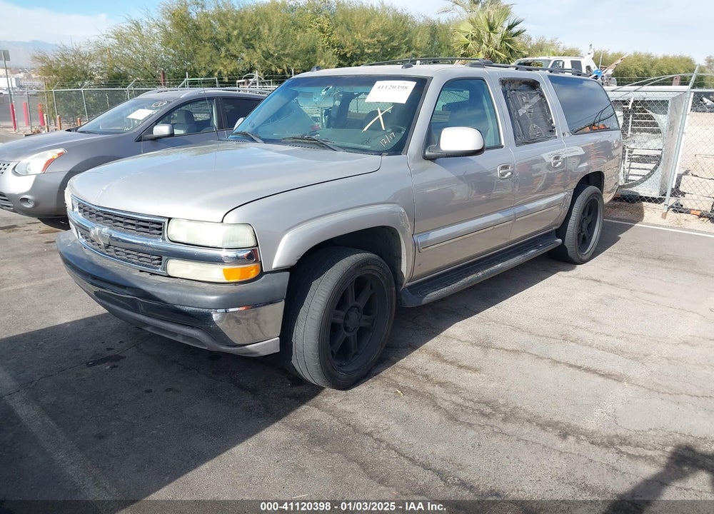2004 CHEVROLET SUBURBAN 1500 LT VIN: 3GNEC16T84G184360