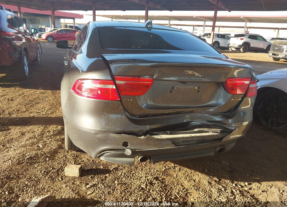 2018 JAGUAR XE 25T PREMIUM VIN: SAJAJ4FX4JCP29360