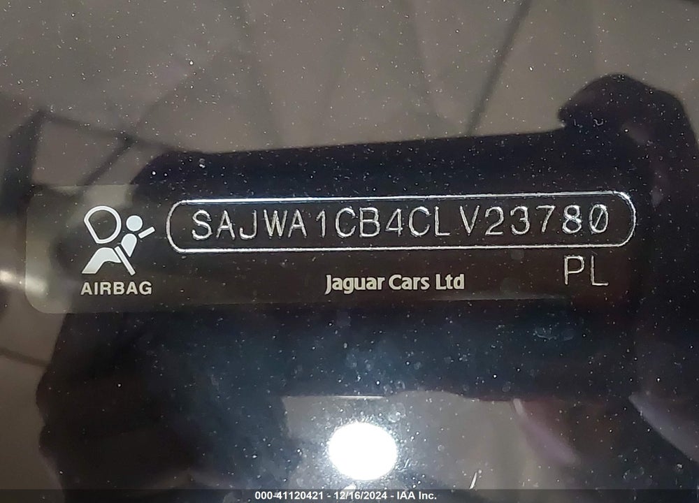 2012 JAGUAR XJ VIN: SAJWA1CB4CLV23780