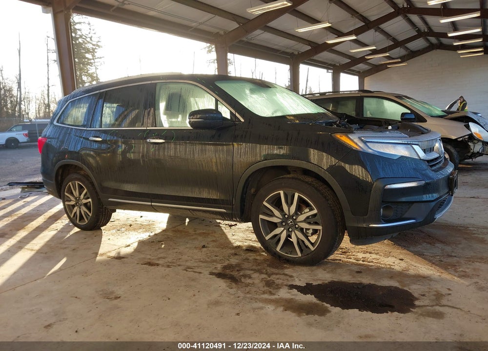 2021 HONDA PILOT AWD TOURING 7 PASSENGER VIN: 5FNYF6H68MB012997