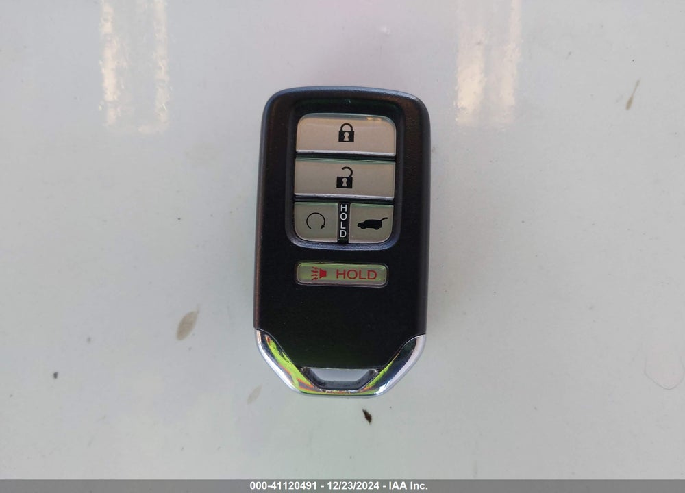 2021 HONDA PILOT AWD TOURING 7 PASSENGER VIN: 5FNYF6H68MB012997