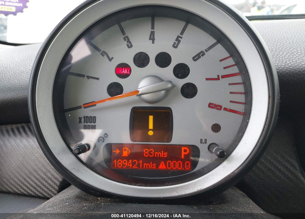 2007 MINI COOPER VIN: WMWMF33547TT53274