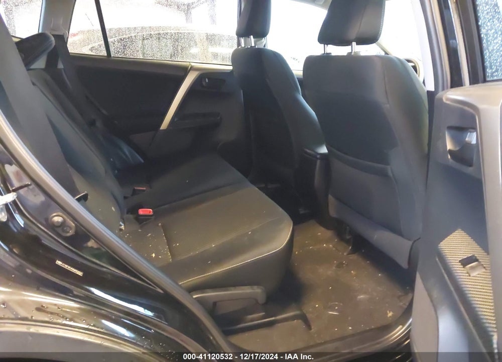 2013 TOYOTA RAV4 XLE VIN: 2T3RFREV5DW082033