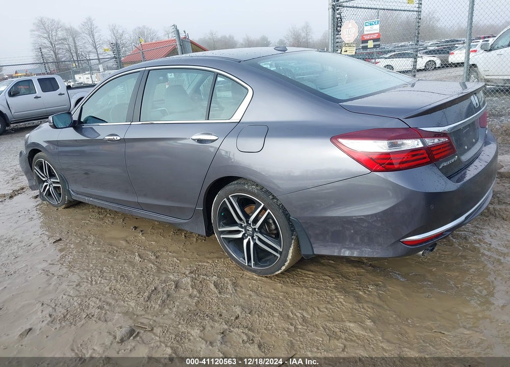 2016 HONDA ACCORD VIN: 1HGCR3F91GA016417