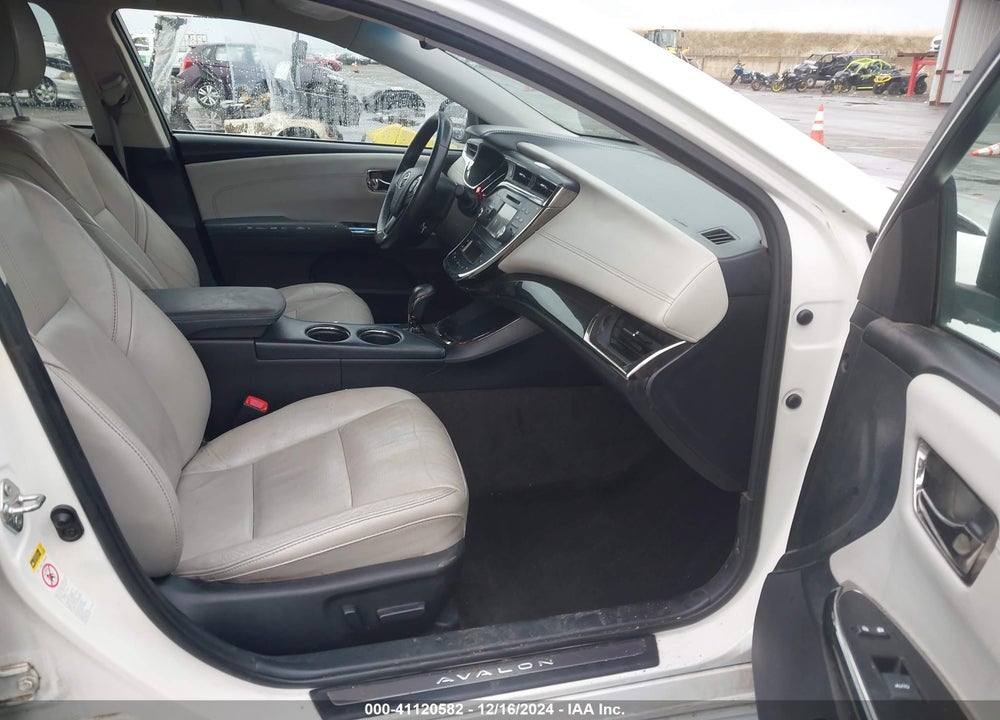 2014 TOYOTA AVALON XLE VIN: 4T1BK1EB4EU094043