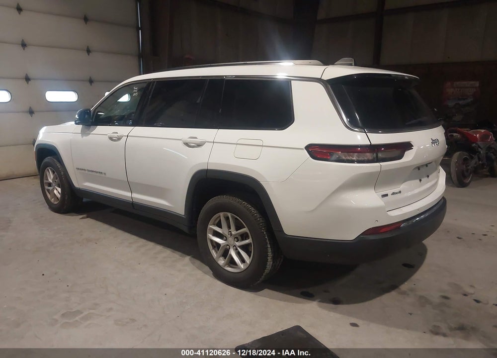 2022 JEEP GRAND CHEROKEE L LAREDO 4X4 VIN: 1C4RJKAG7N8542572