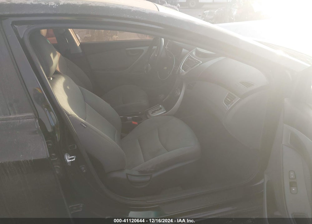 2011 HYUNDAI ELANTRA GLS VIN: 5NPDH4AE7BH041243