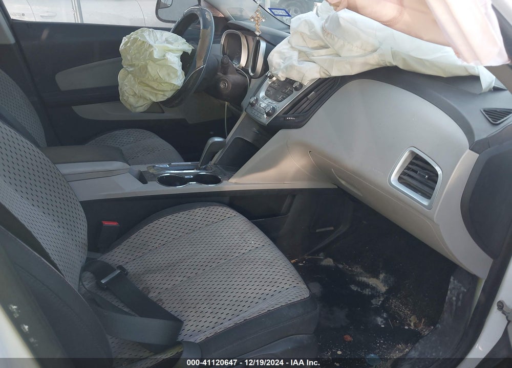 2014 CHEVROLET EQUINOX VIN: 1GNALAEK8EZ116200