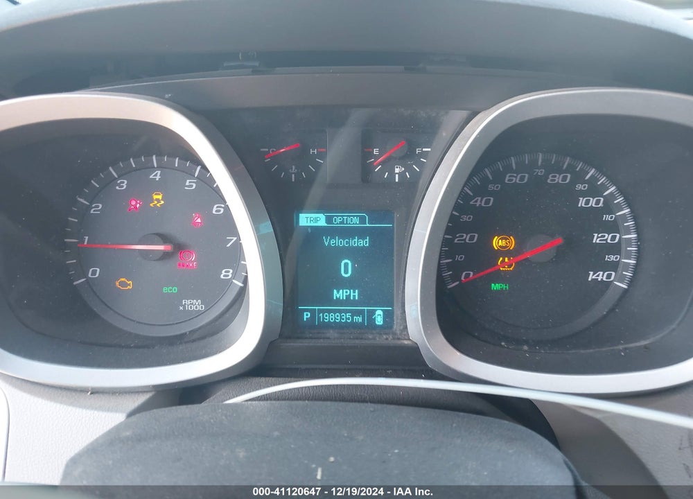 2014 CHEVROLET EQUINOX VIN: 1GNALAEK8EZ116200