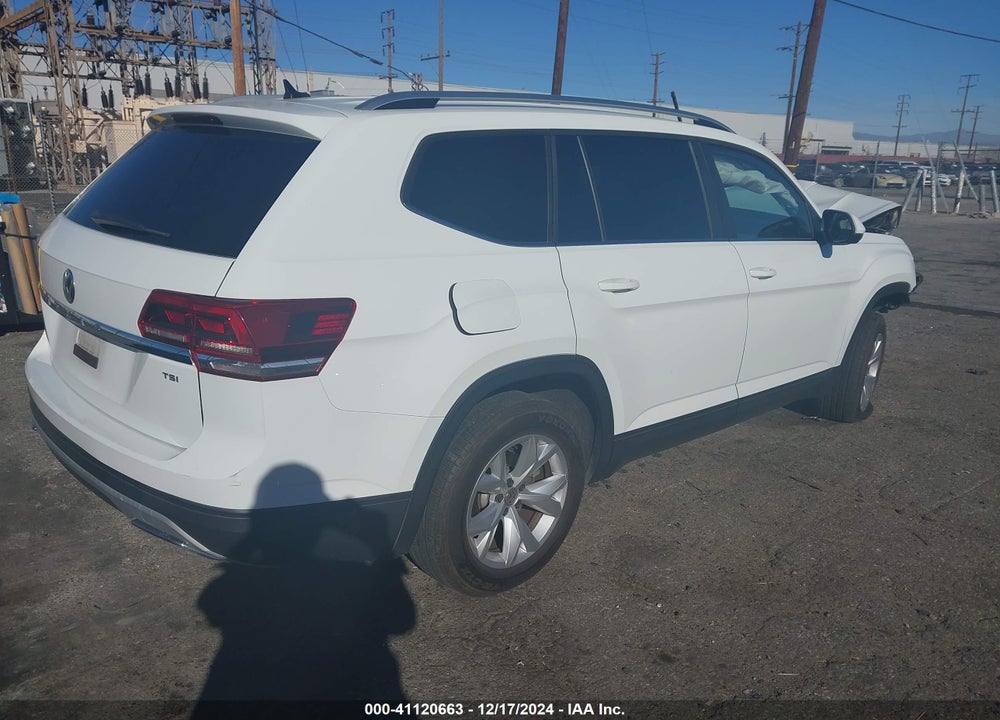 2018 VOLKSWAGEN ATLAS 2.0T SE VIN: 1V2CP2CA7JC596828