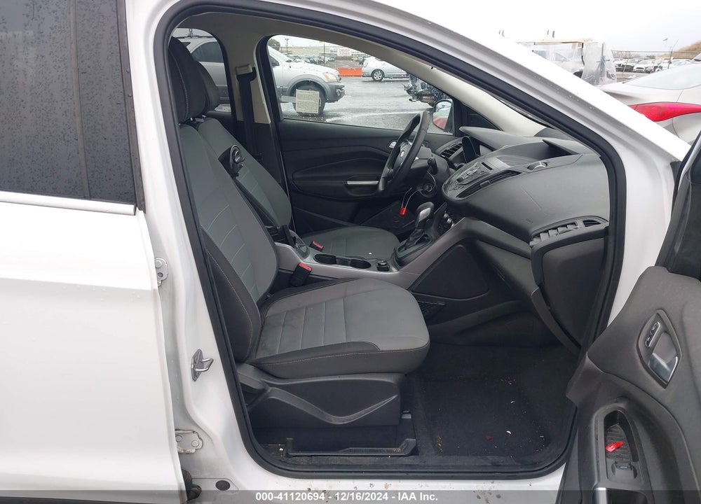 2016 FORD ESCAPE SE VIN: 1FMCU0G78GUB08238