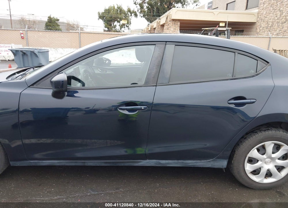 2018 MAZDA MAZDA3 VIN: 3MZBN1U70JM237851