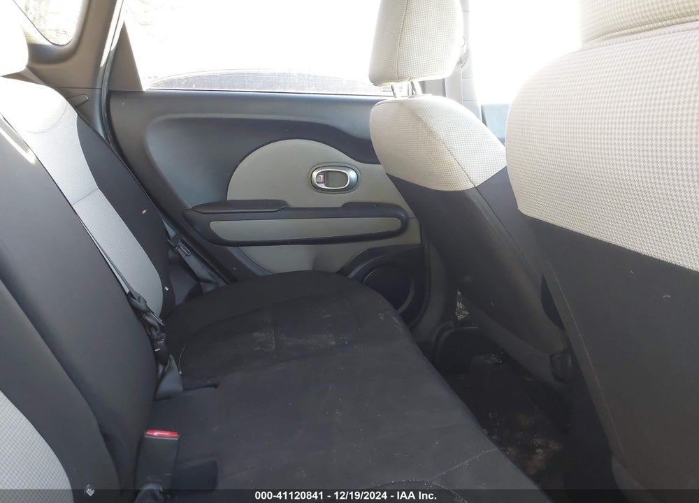 2015 KIA SOUL VIN: KNDJN2A24F7227290