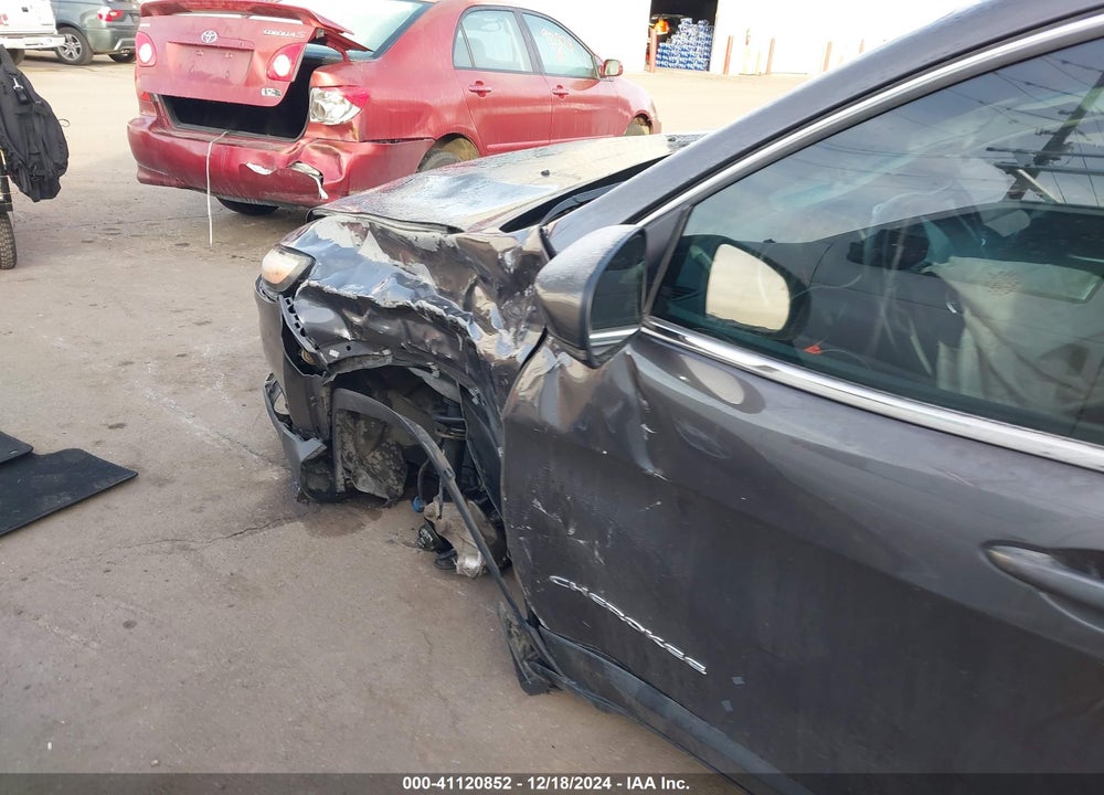 2018 JEEP CHEROKEE VIN: 1C4PJMLX0JD523248