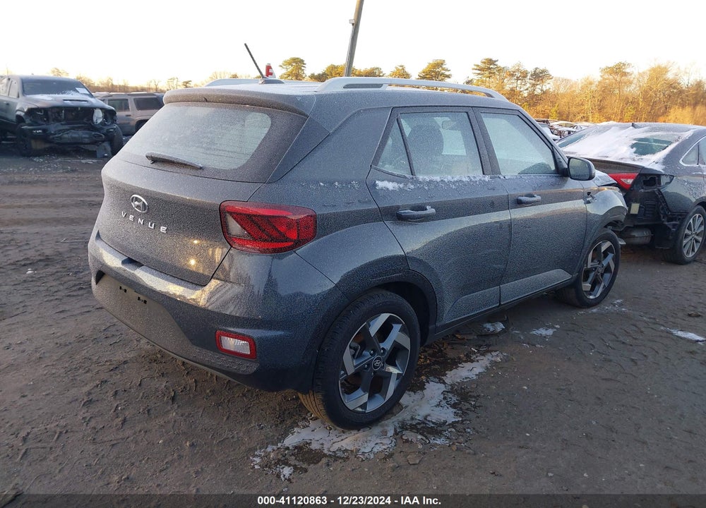 2023 HYUNDAI VENUE SEL VIN: KMHRC8A30PU264193