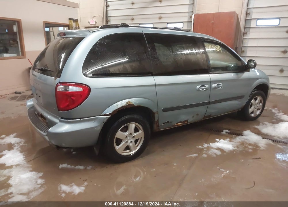 2005 DODGE CARAVAN SXT VIN: 1D4GP45R55B406332