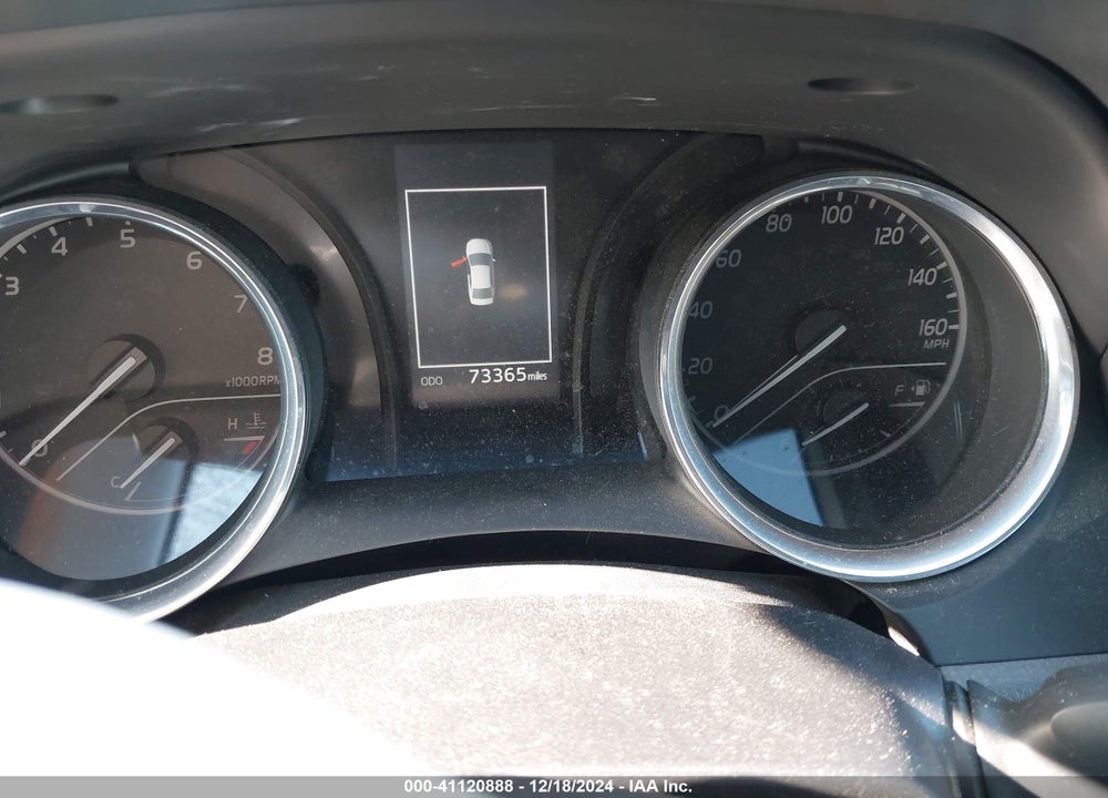 2019 TOYOTA CAMRY LE VIN: 4T1B11HK7KU854802