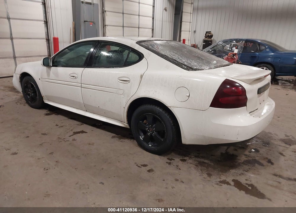 2006 PONTIAC GRAND PRIX VIN: 2G2WP552861105769