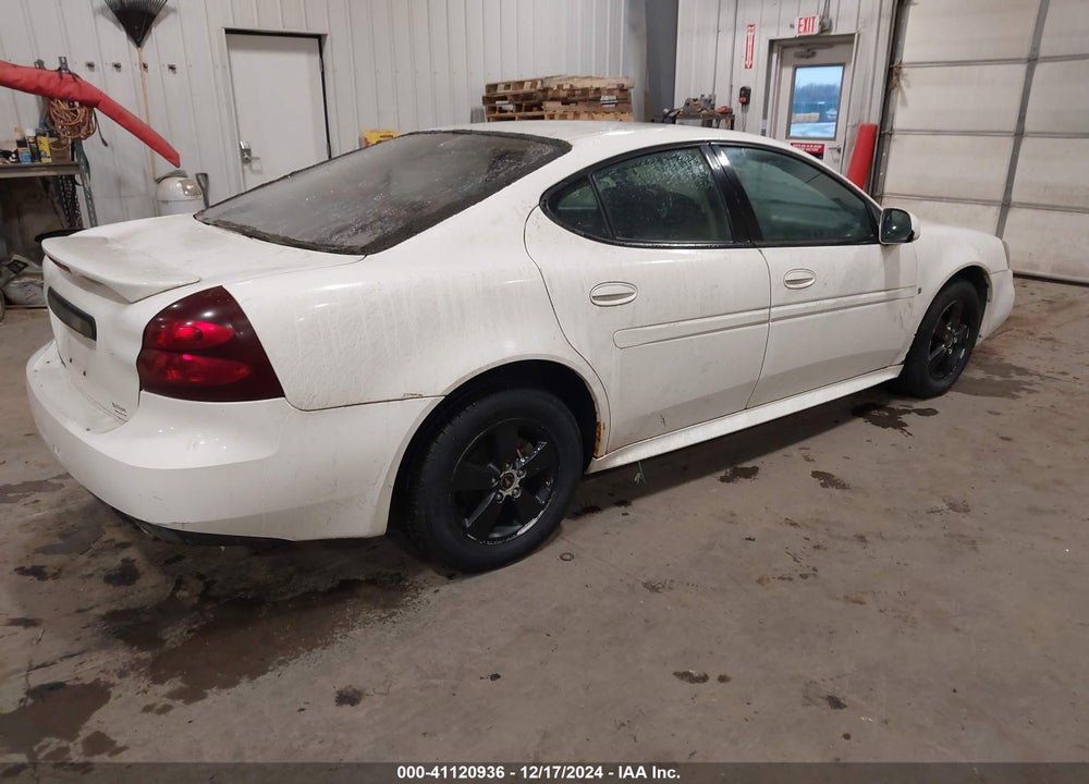 2006 PONTIAC GRAND PRIX VIN: 2G2WP552861105769