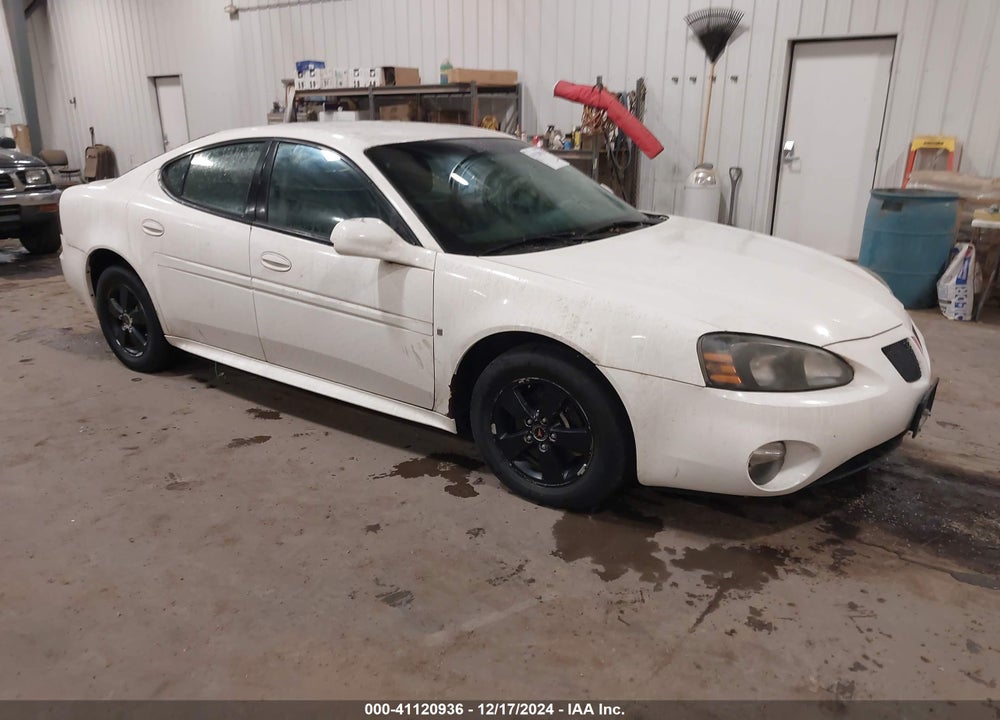 2006 PONTIAC GRAND PRIX VIN: 2G2WP552861105769