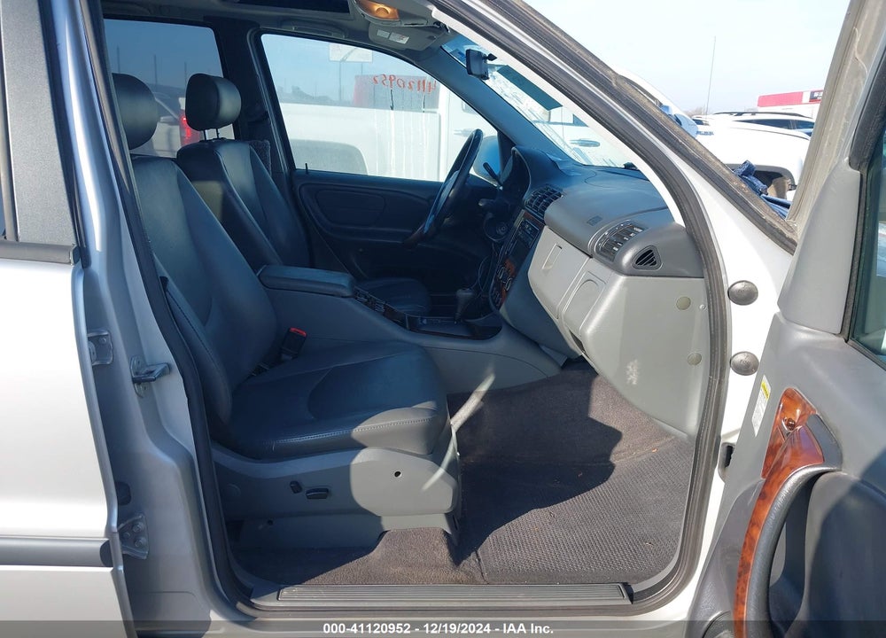 1999 MERCEDES-BENZ ML 320 VIN: 4JGAB54E8XA054566