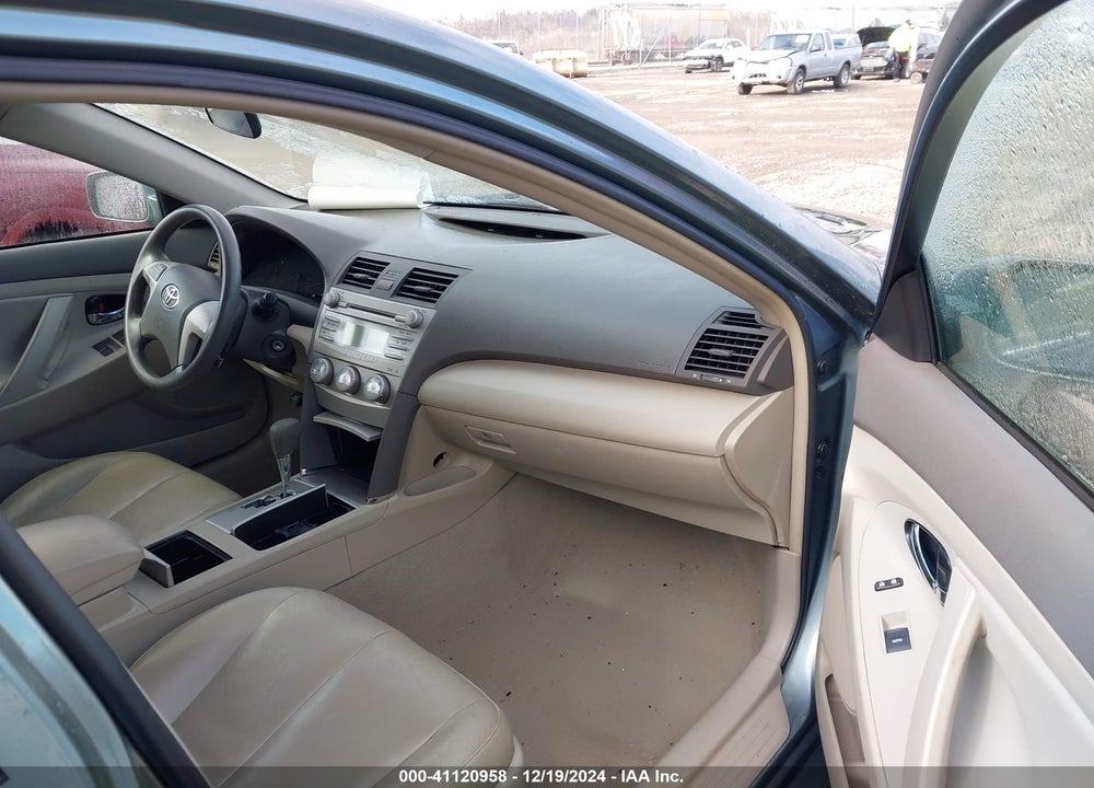 2011 TOYOTA CAMRY LE VIN: 4T1BF3EK8BU594962