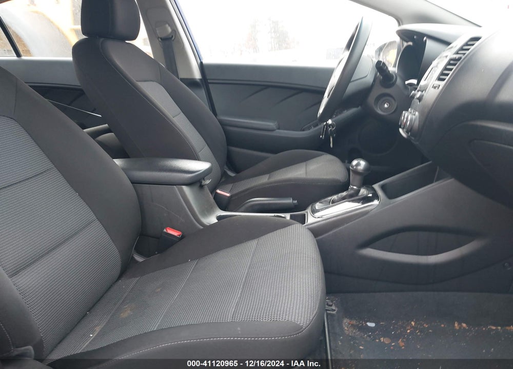 2018 KIA FORTE VIN: 3KPFK4A78JE167822