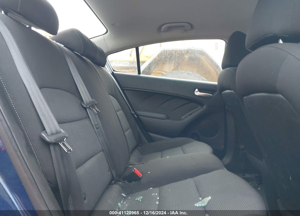 2018 KIA FORTE VIN: 3KPFK4A78JE167822