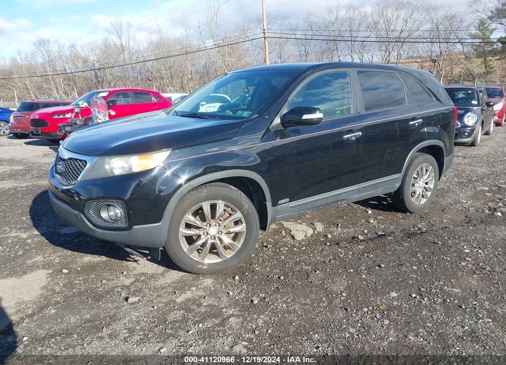 2011 KIA SORENTO EX VIN: 5XYKUDA10BG029992