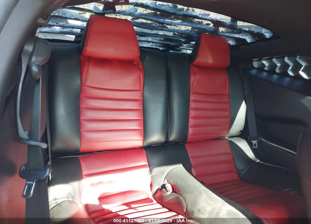 2014 FORD MUSTANG V6 VIN: 1ZVBP8AM7E5248919