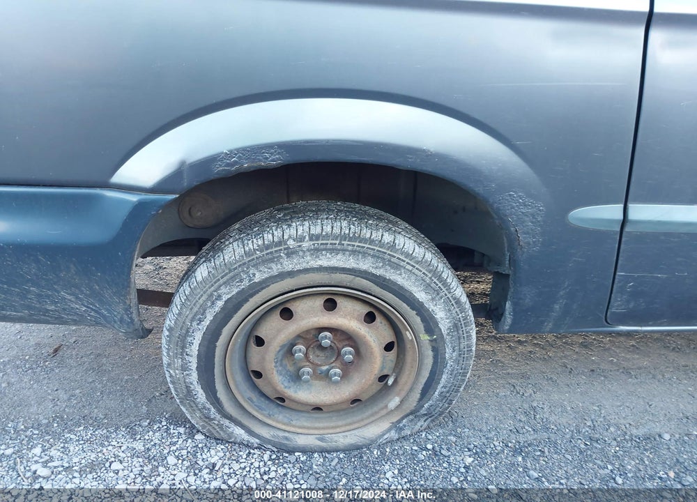 2002 DODGE GRAND CARAVAN SPORT VIN: 2B8GP44372R778452