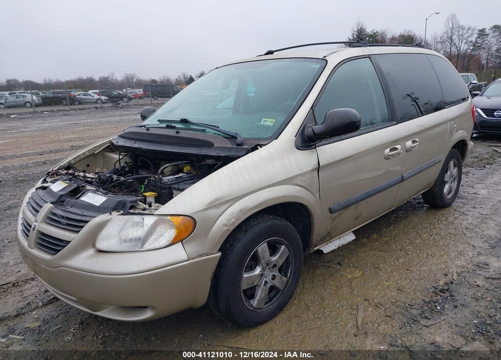2005 DODGE CARAVAN SXT VIN: 1D4GP45R15B337185