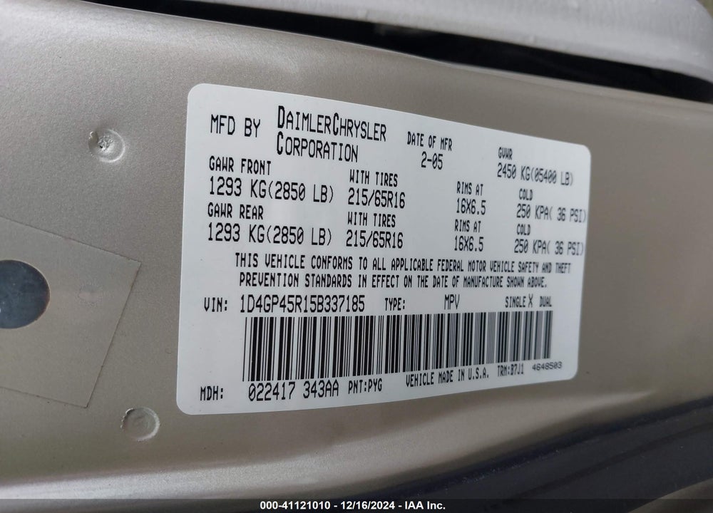 2005 DODGE CARAVAN SXT VIN: 1D4GP45R15B337185