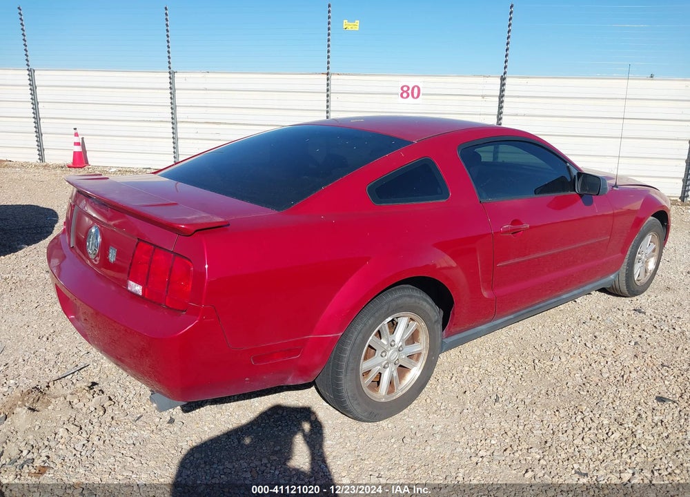 2008 FORD MUSTANG V6 DELUXE/V6 PREMIUM VIN: 1ZVHT80N885175127