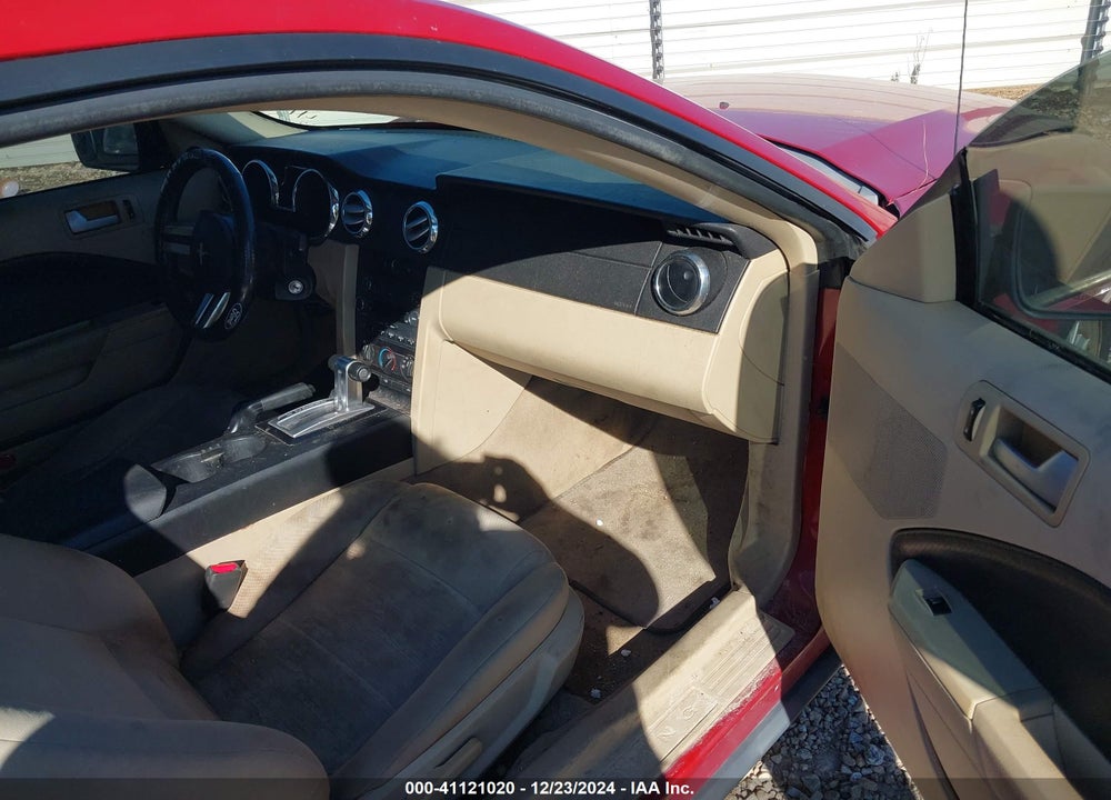 2008 FORD MUSTANG V6 DELUXE/V6 PREMIUM VIN: 1ZVHT80N885175127
