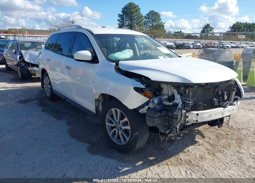 2015 NISSAN PATHFINDER S VIN: 5N1AR2MN7FC695429