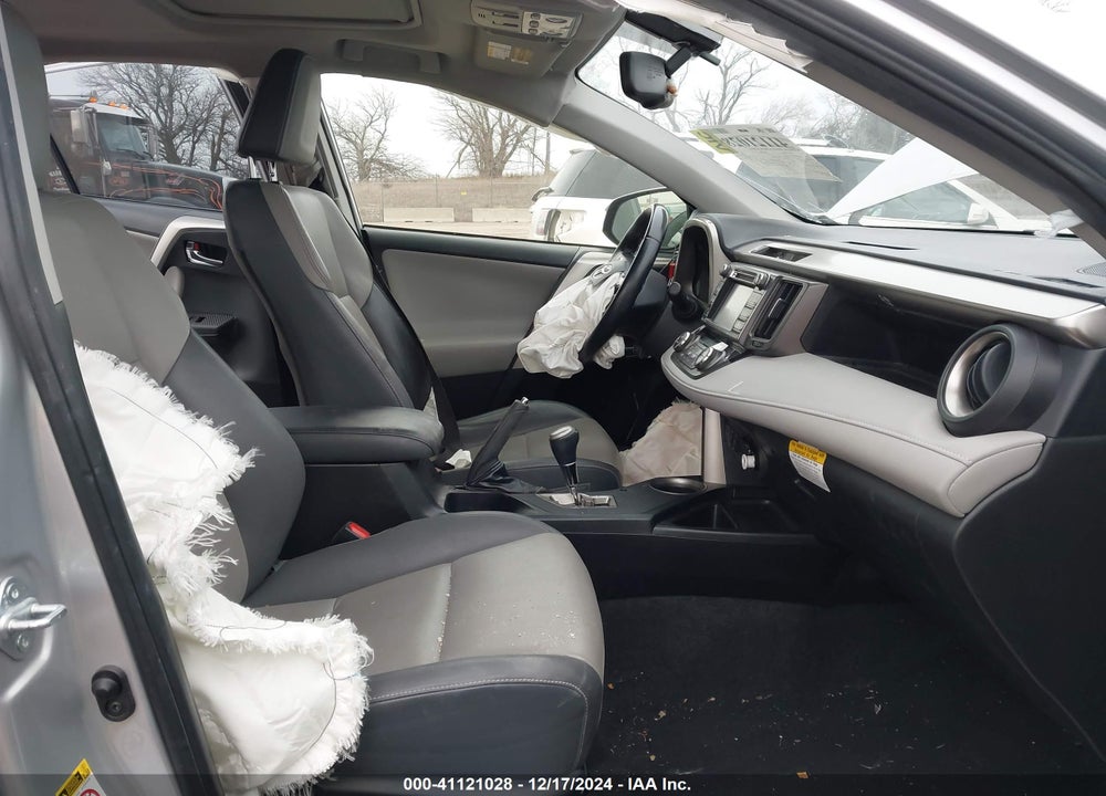 2015 TOYOTA RAV4 LIMITED VIN: JTMDFREV8FD161142