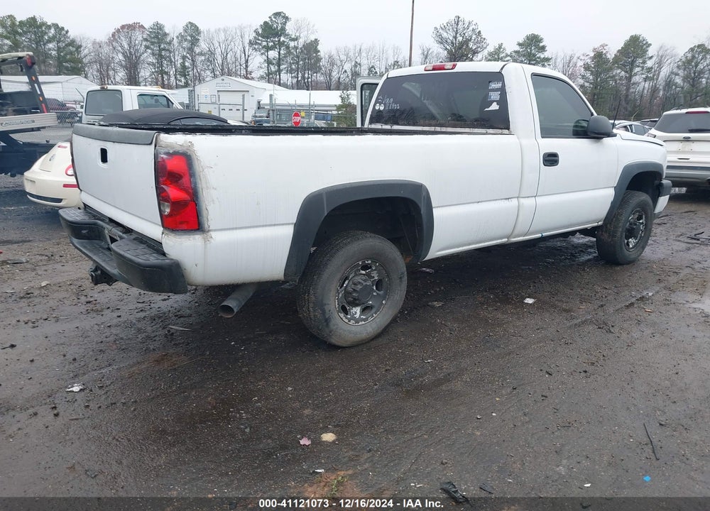 2006 CHEVROLET SILVERADO 2500HD WORK TRUCK VIN: 1GCHC24UX6E144766