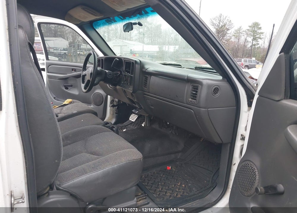 2006 CHEVROLET SILVERADO 2500HD WORK TRUCK VIN: 1GCHC24UX6E144766